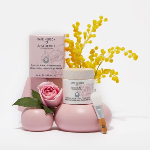Kate Hudson Juice Beauty Revitalizing Acacia + Rose Powder Mask Retropoplifestyle