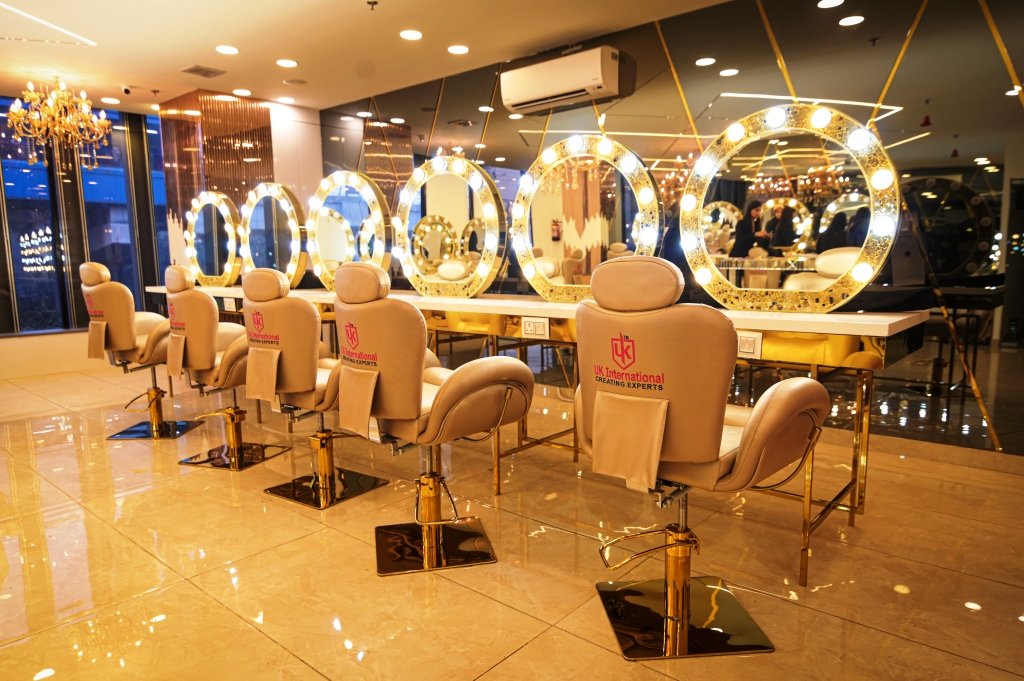 UK International London Beauty School Launched its 3rd Academy in